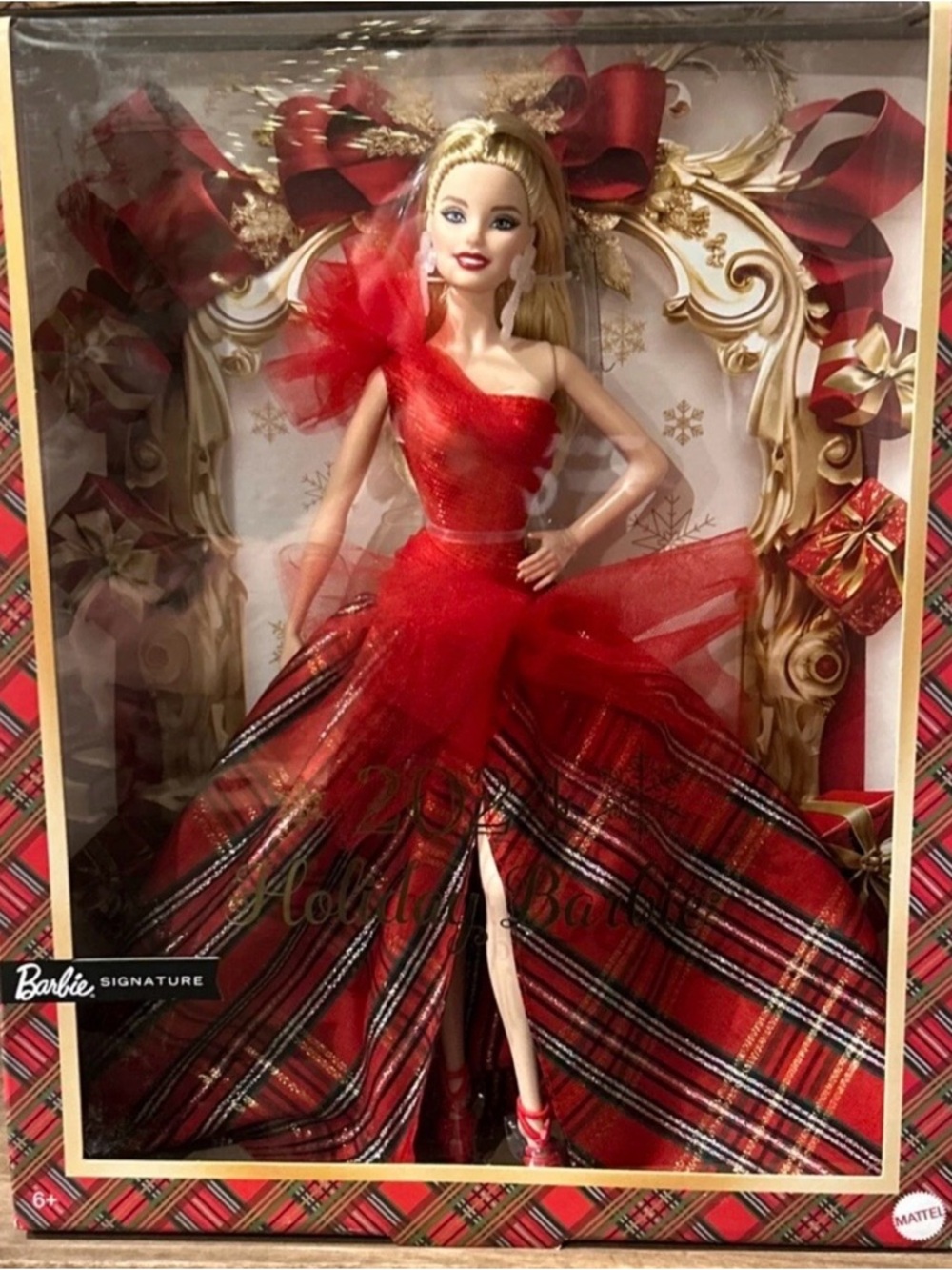 Barbie Signature 2024 Holiday Blonde Barbie Seasonal Collector Gift With Box